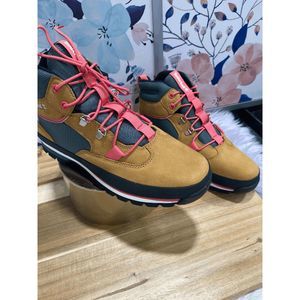 Timberland Women's Euro Hiker Waterproof Boot - Wheat Nubuck Green 9.5M